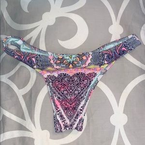 Paisley VS Bikini Bottoms